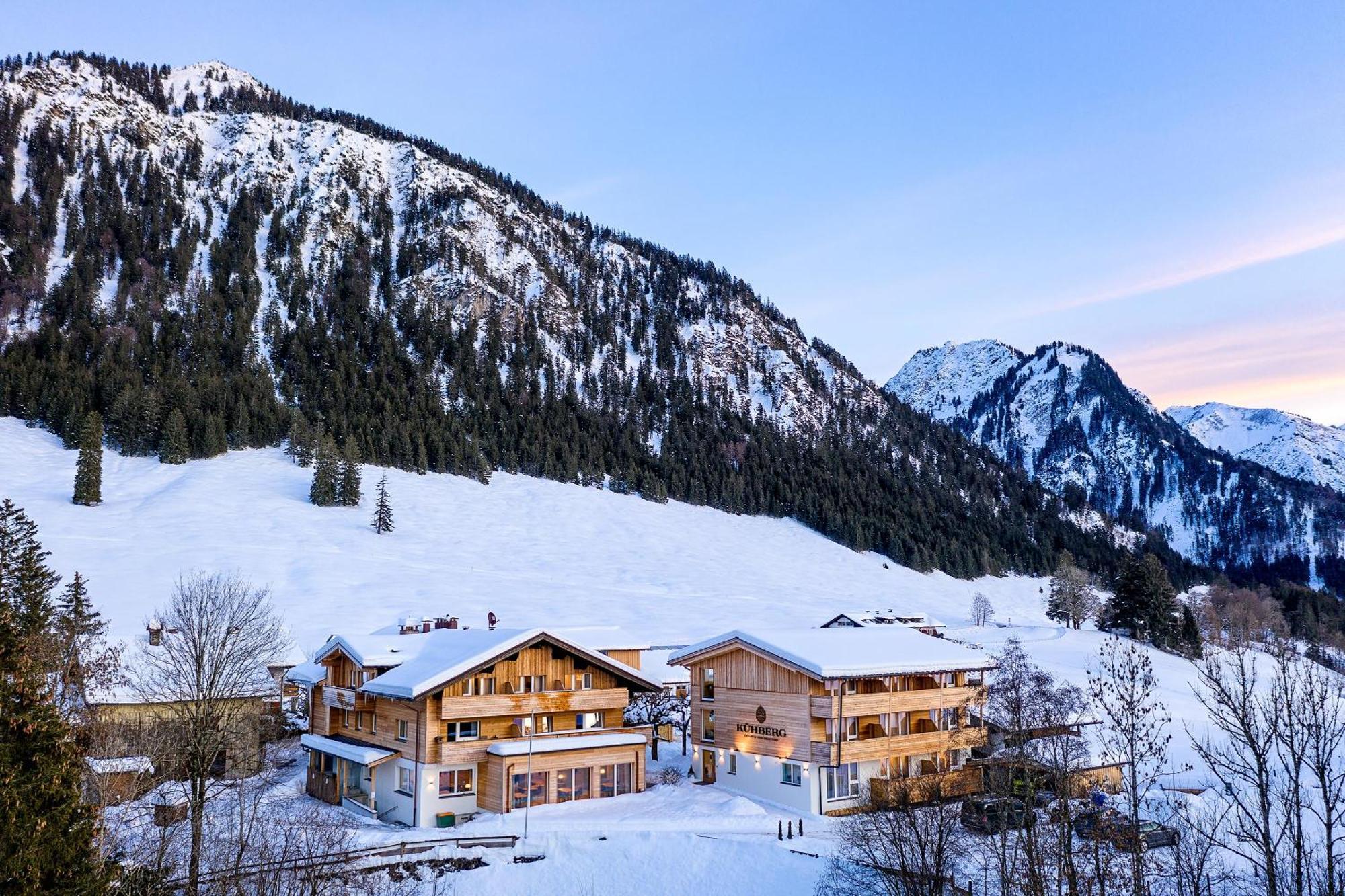 Hotel Kuehberg โอเบอร์สทดอร์ฟ ภายนอก รูปภาพ