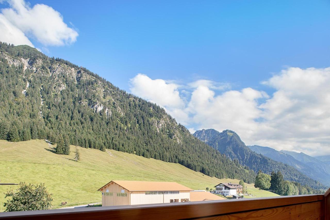 Hotel Kuehberg โอเบอร์สทดอร์ฟ ภายนอก รูปภาพ